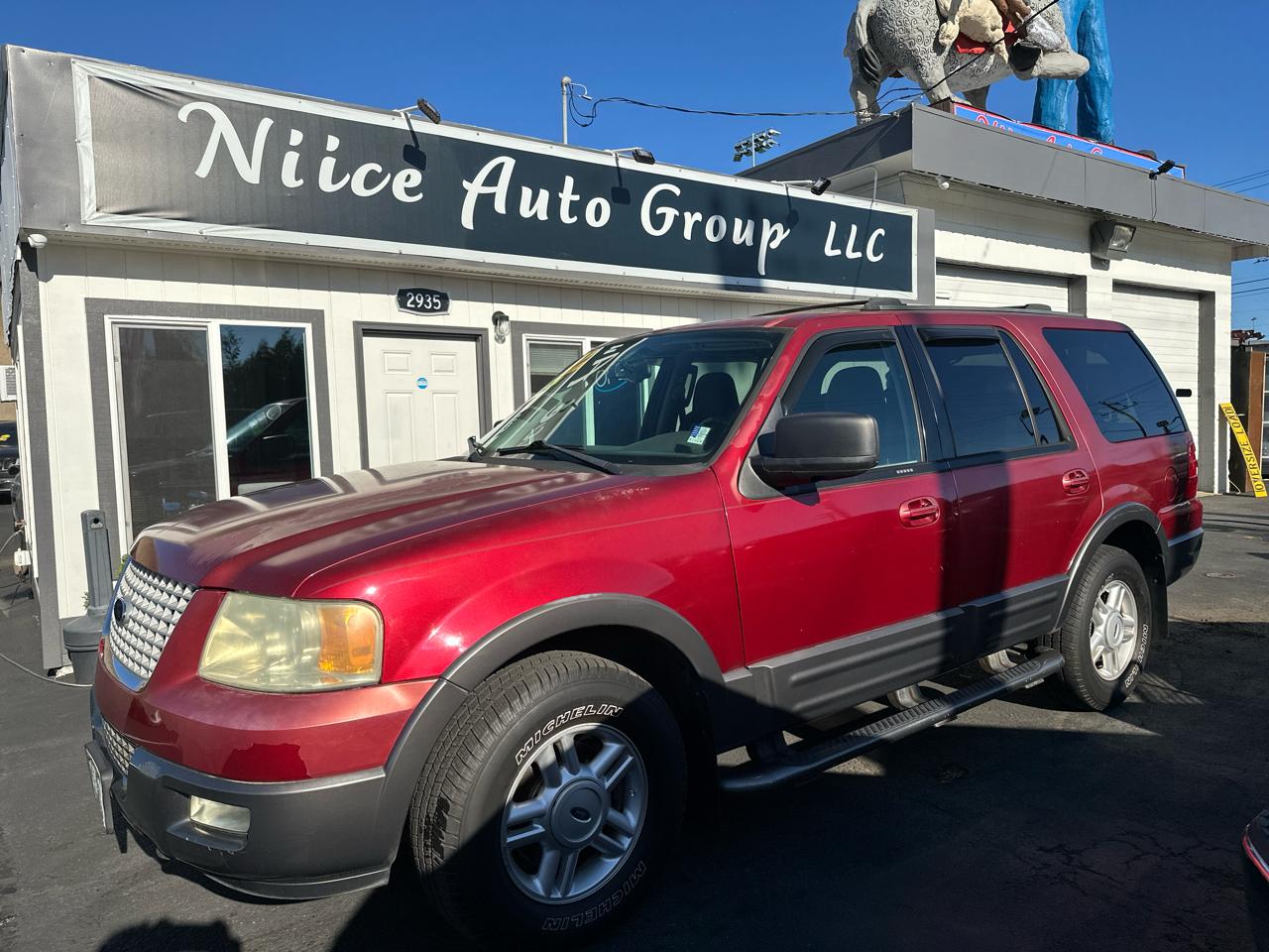 Ford Expedition XLT 4.6L 4WD 2004