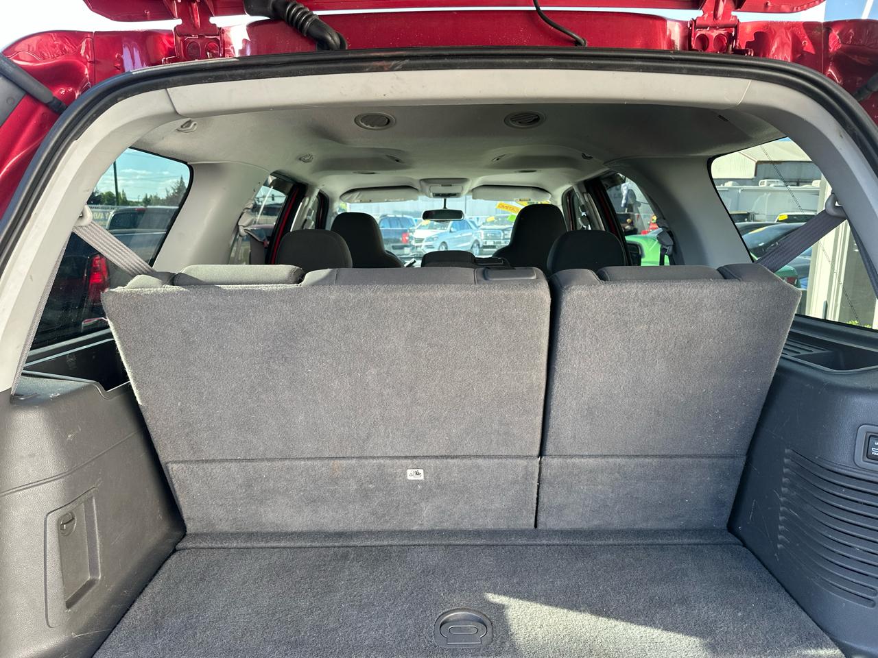 Ford Expedition XLT 4.6L 4WD 2004