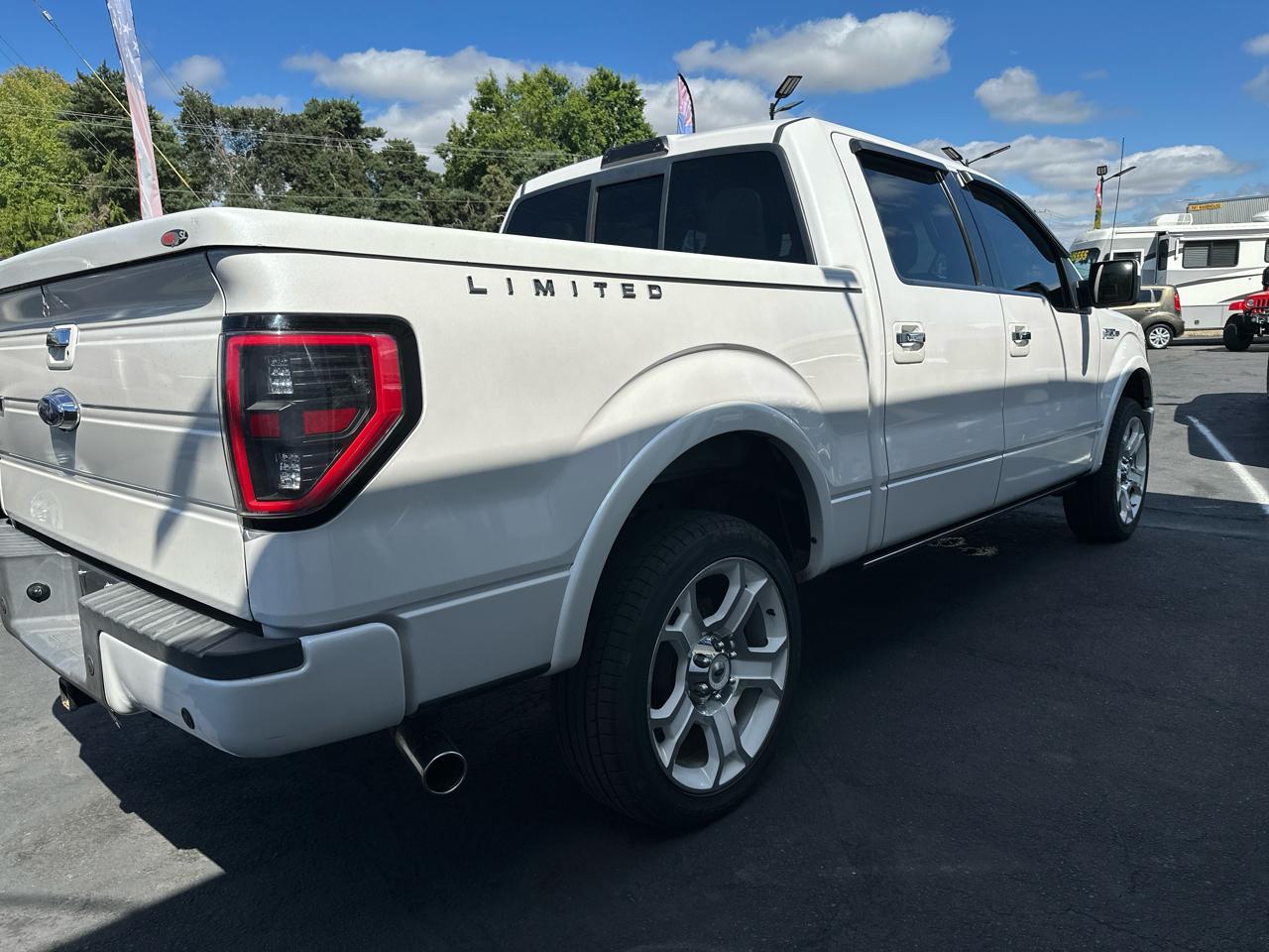 Ford F-150 Lariat SuperCrew 6.5-ft. Bed 4WD 2011