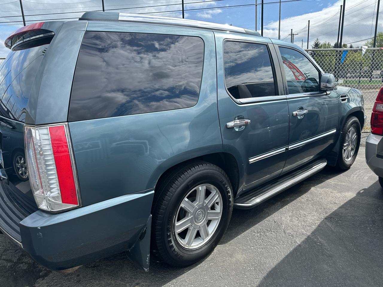 Cadillac Escalade AWD 2009