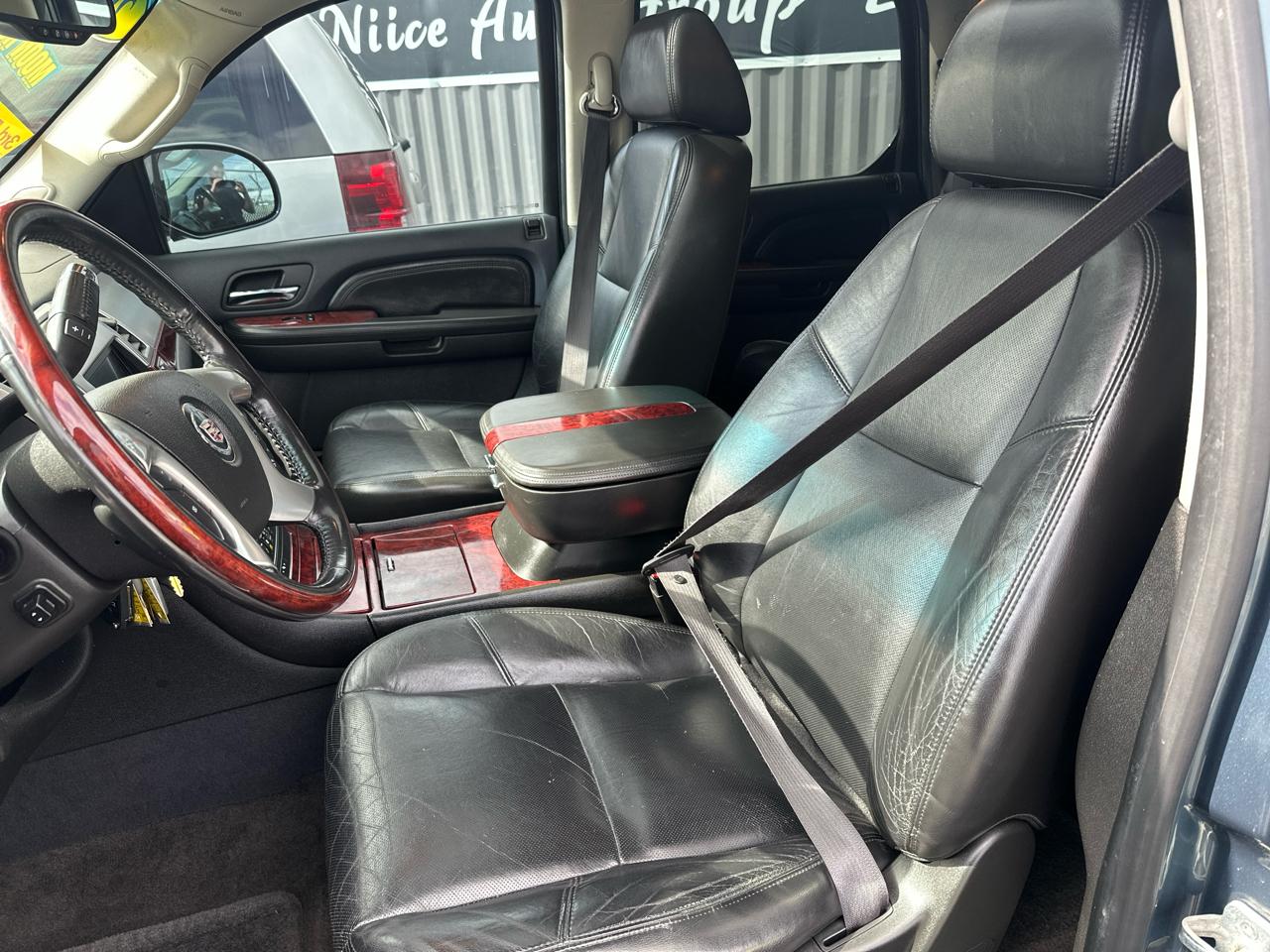Cadillac Escalade AWD 2009