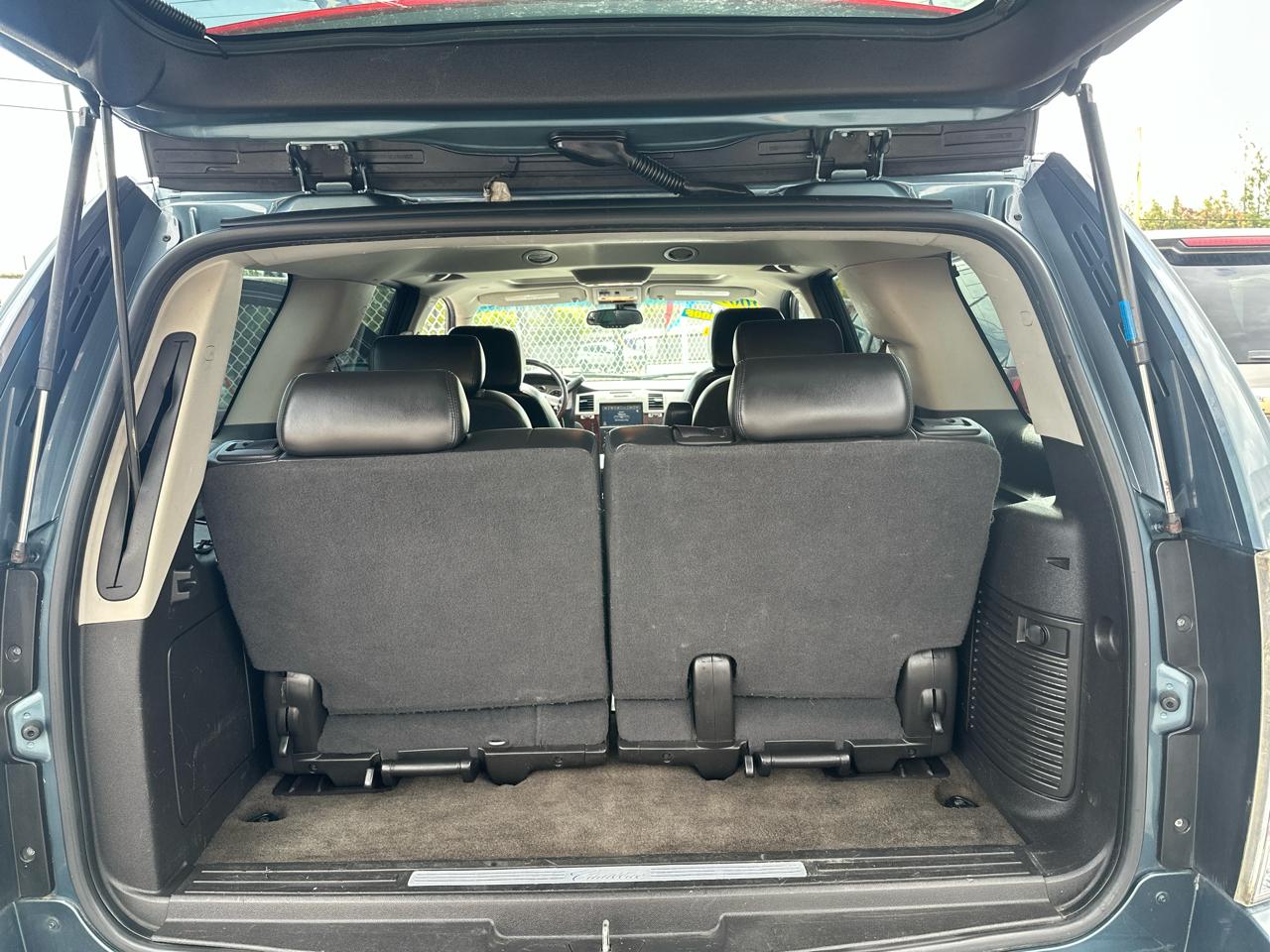 Cadillac Escalade AWD 2009