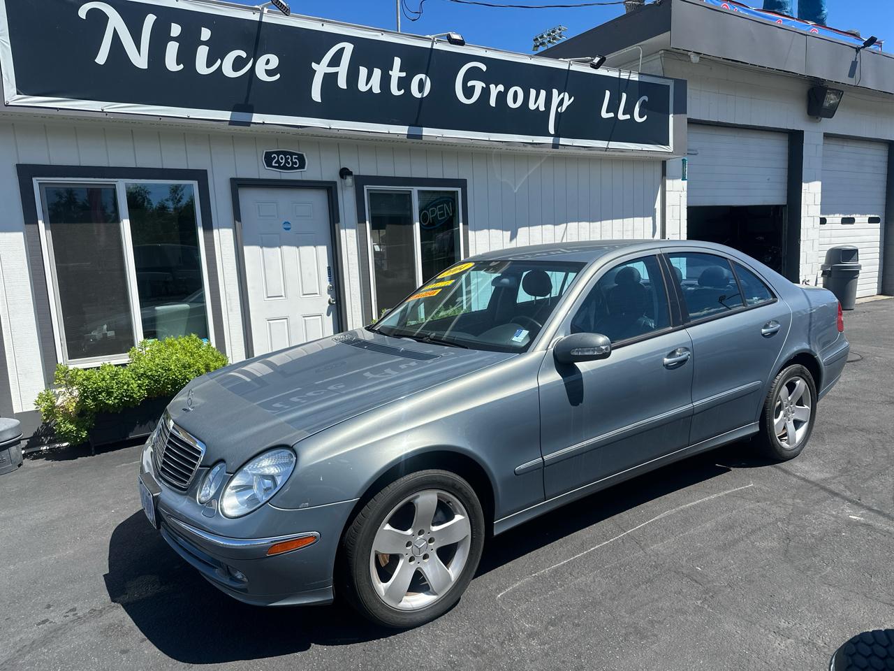 Mercedes-Benz E-Class E320 2004