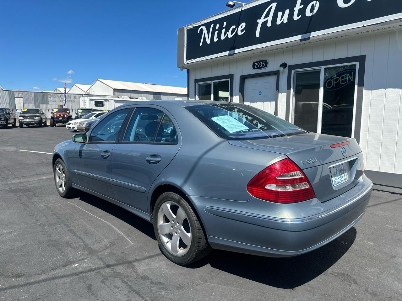 Mercedes-Benz E-Class E320 2004
