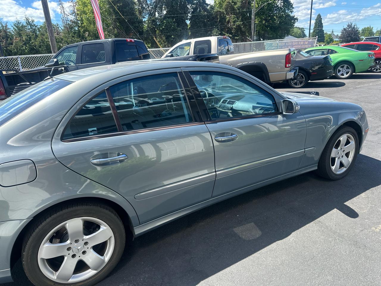 Mercedes-Benz E-Class E320 2004