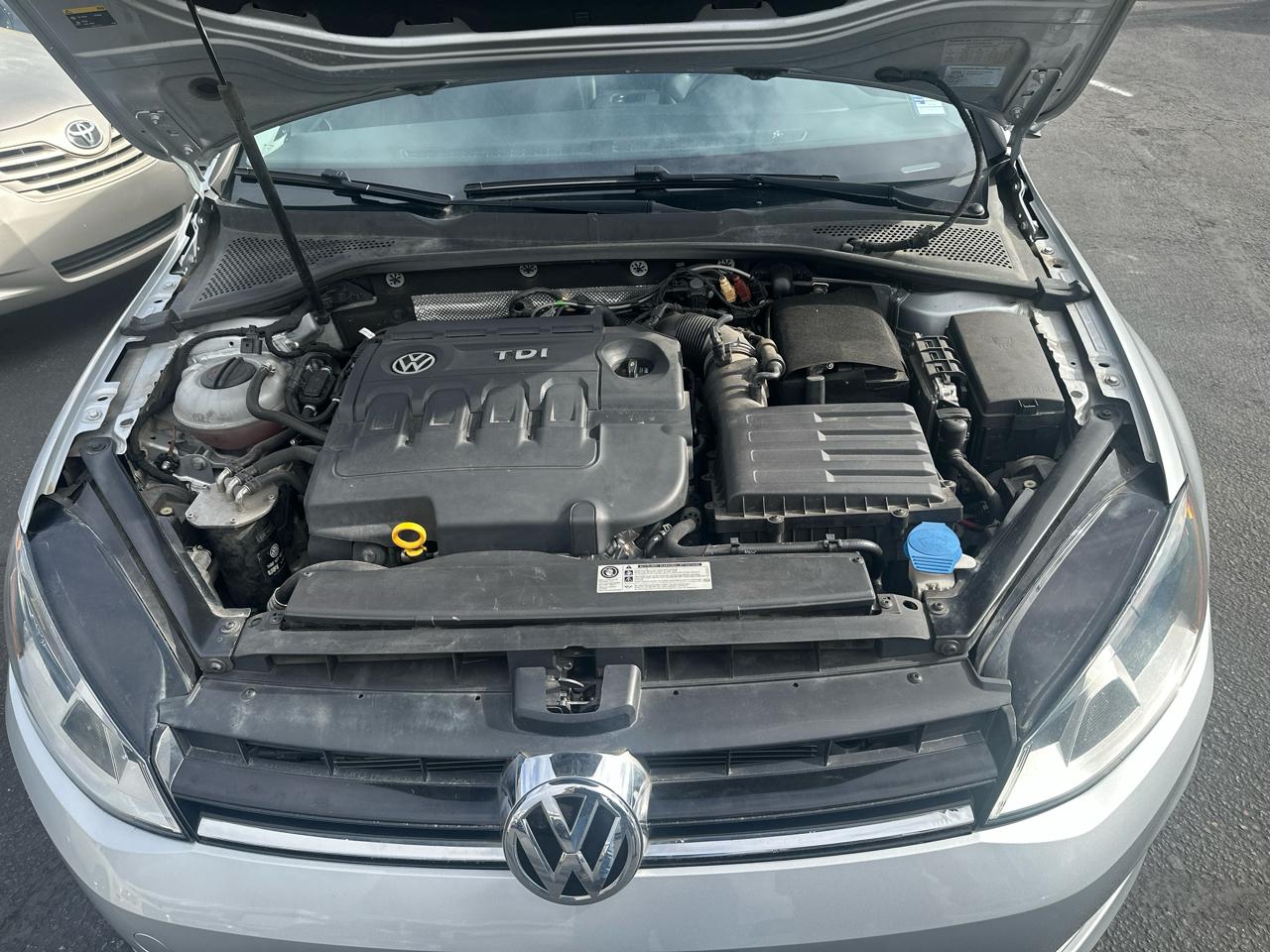 Volkswagen Golf SportWagen TDI S 6A 2015