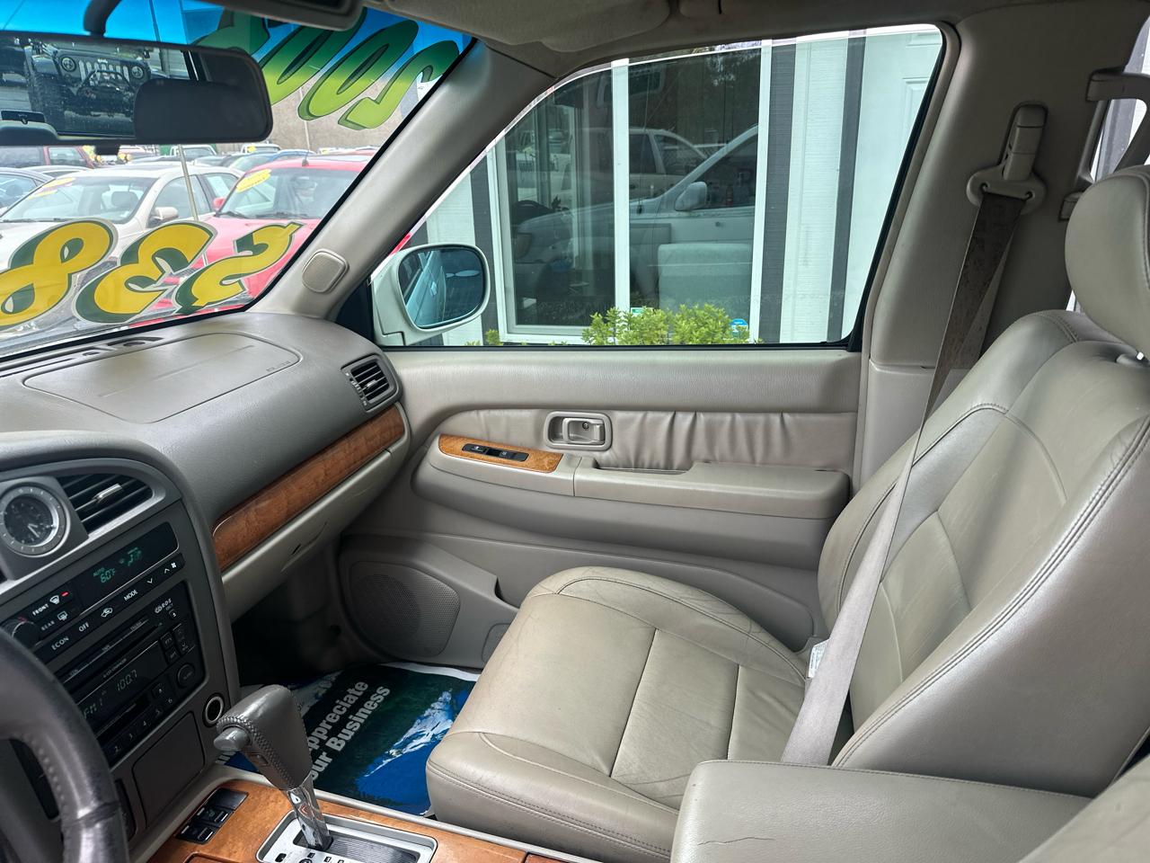 Infiniti QX4 4WD 2003