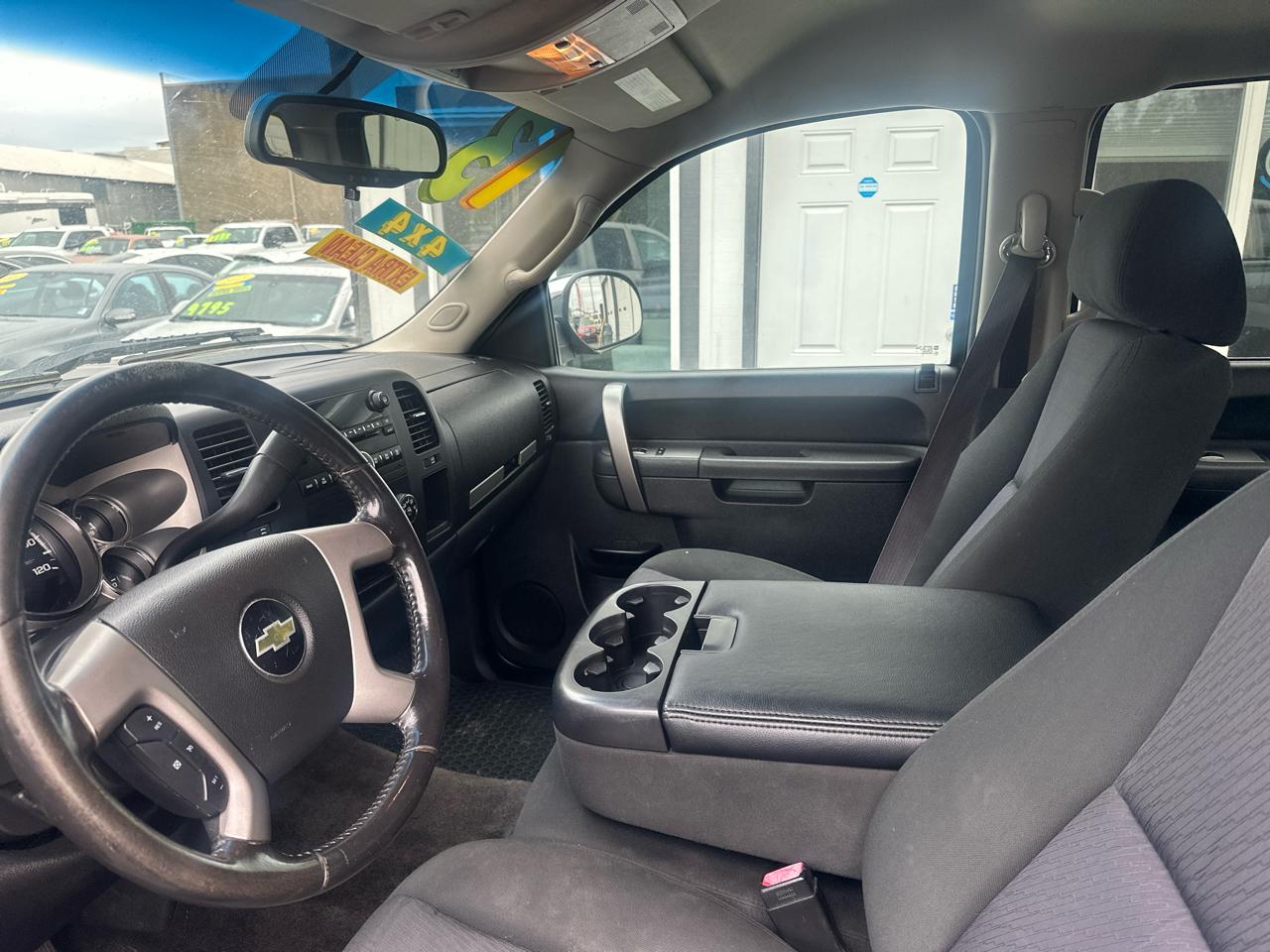 Chevrolet Silverado 1500 LT Crew Cab 4WD 2013