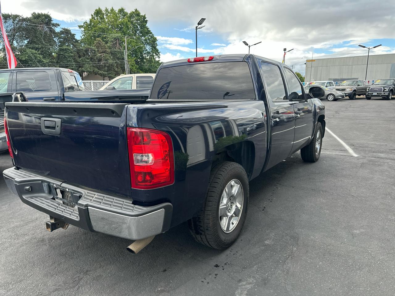 Chevrolet Silverado Hybrid 1HY Crew Cab 4WD 2011