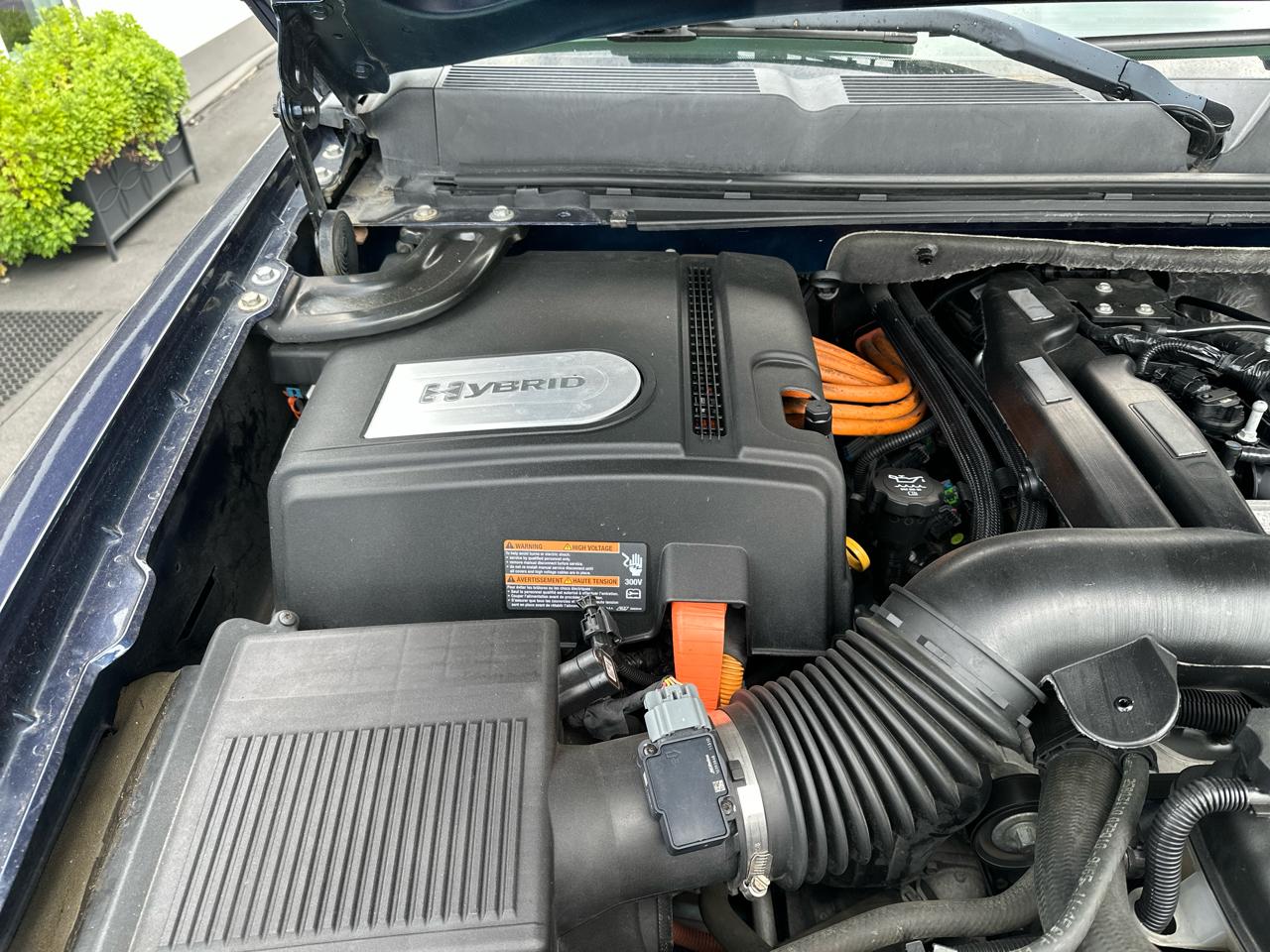 Chevrolet Silverado Hybrid 1HY Crew Cab 4WD 2011