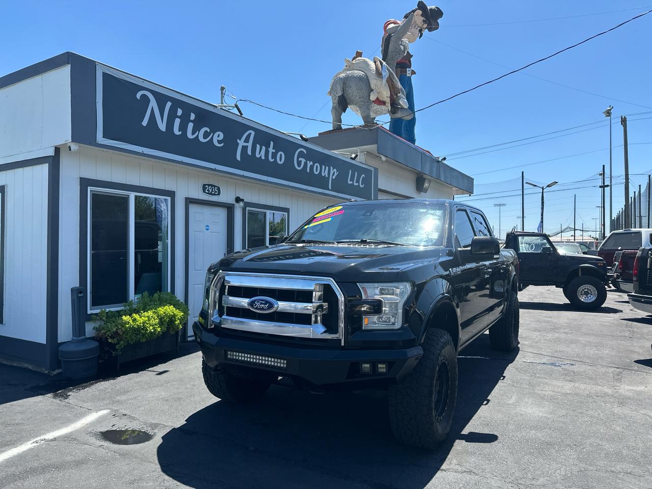2016 Ford F-150 4WD SuperCrew 150" Lariat
