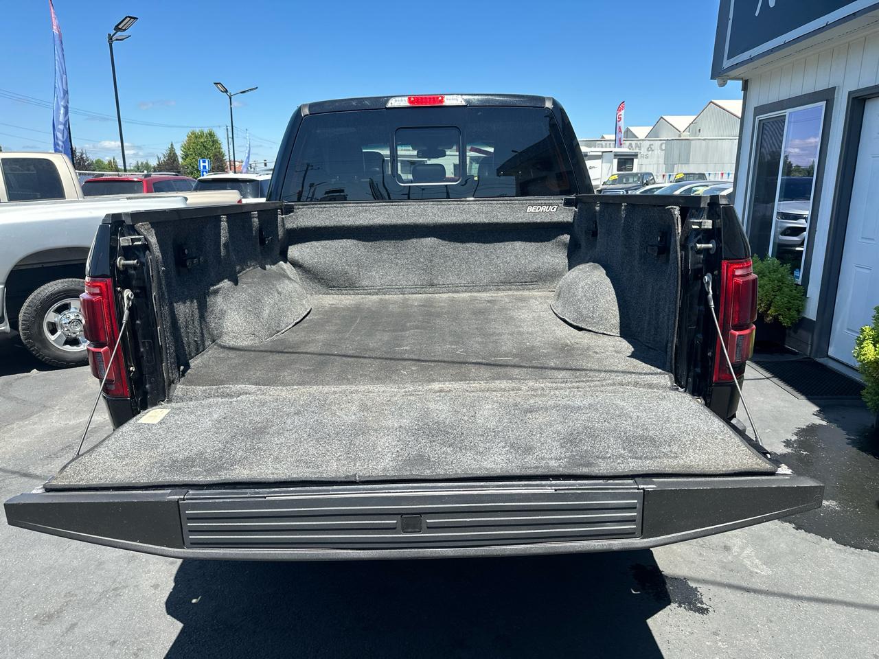 Ford F-150 4WD SuperCrew 150" Lariat 2016