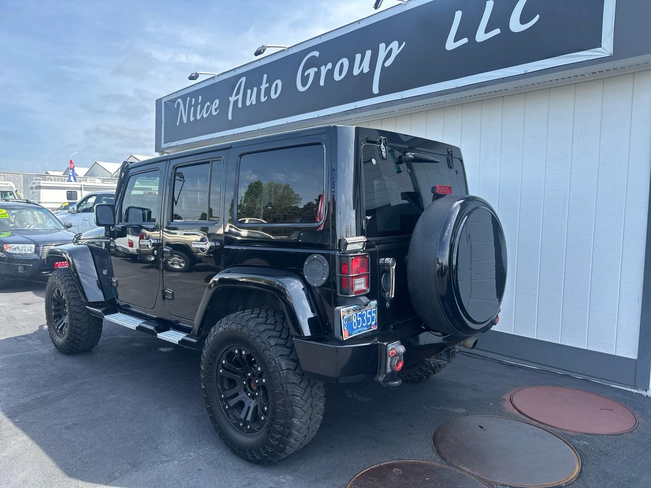 Jeep Wrangler Unlimited Sahara 4WD 2011