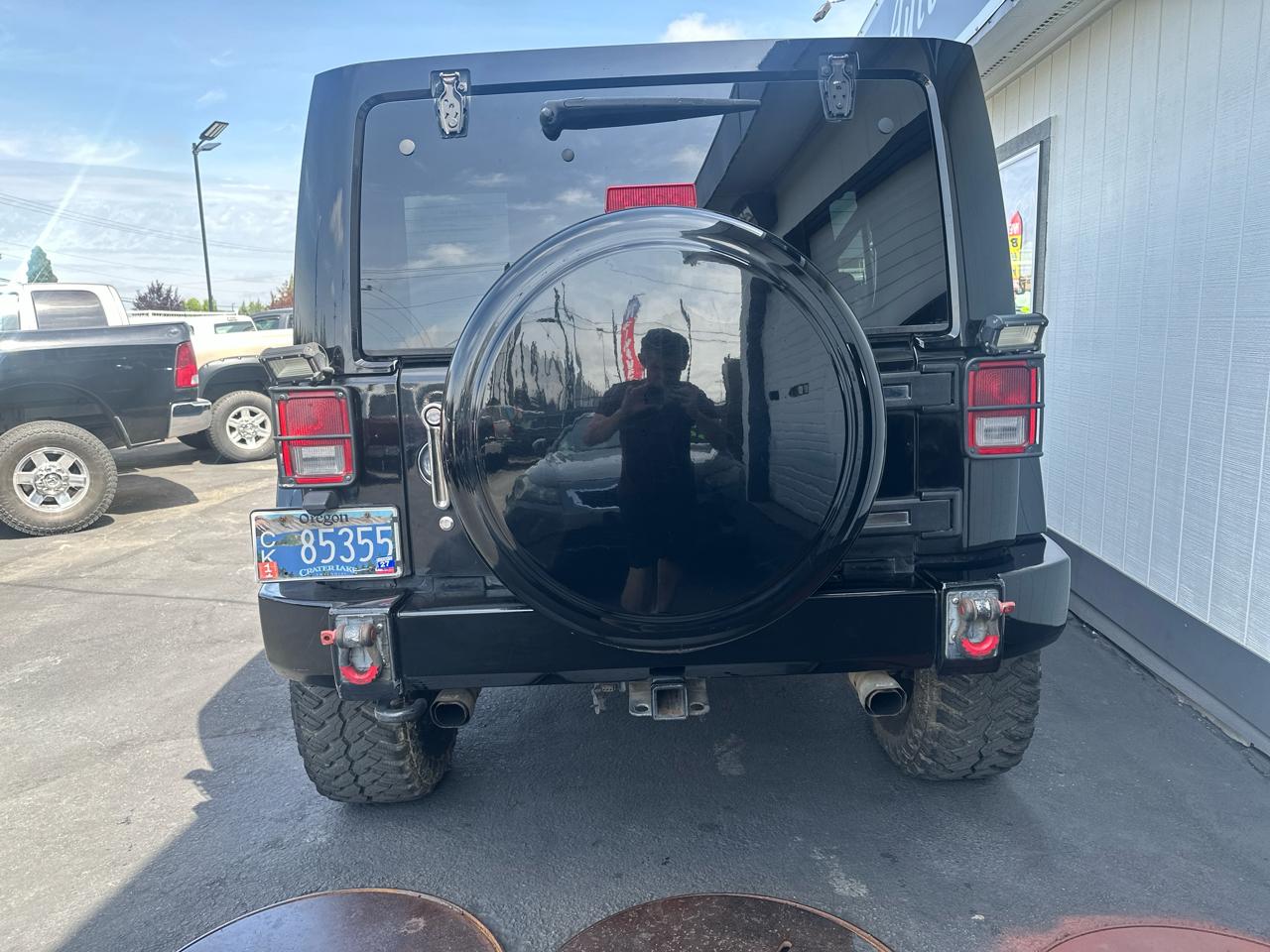 Jeep Wrangler Unlimited Sahara 4WD 2011