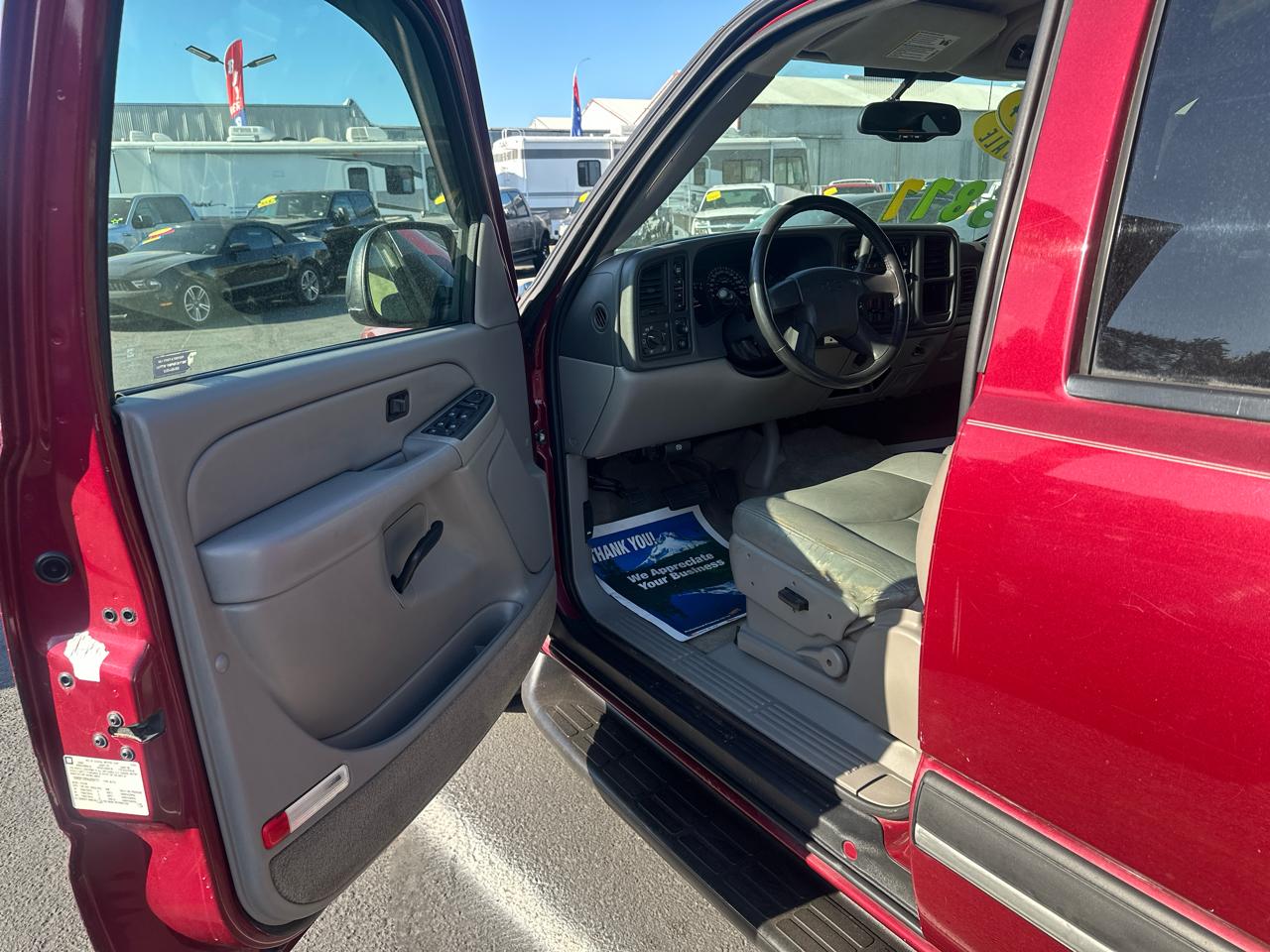 Chevrolet Tahoe 4WD 2004