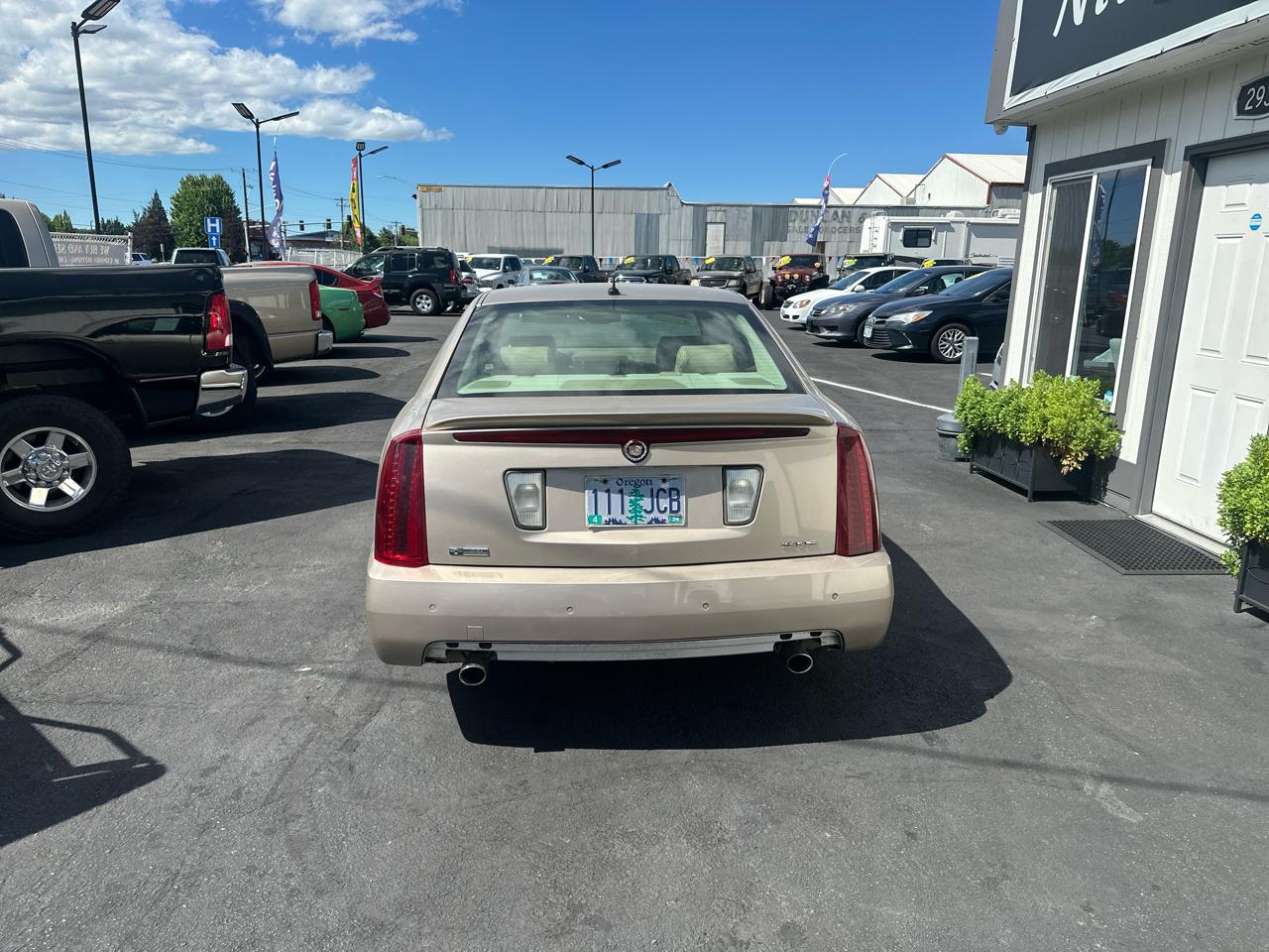 Cadillac STS V8 2005