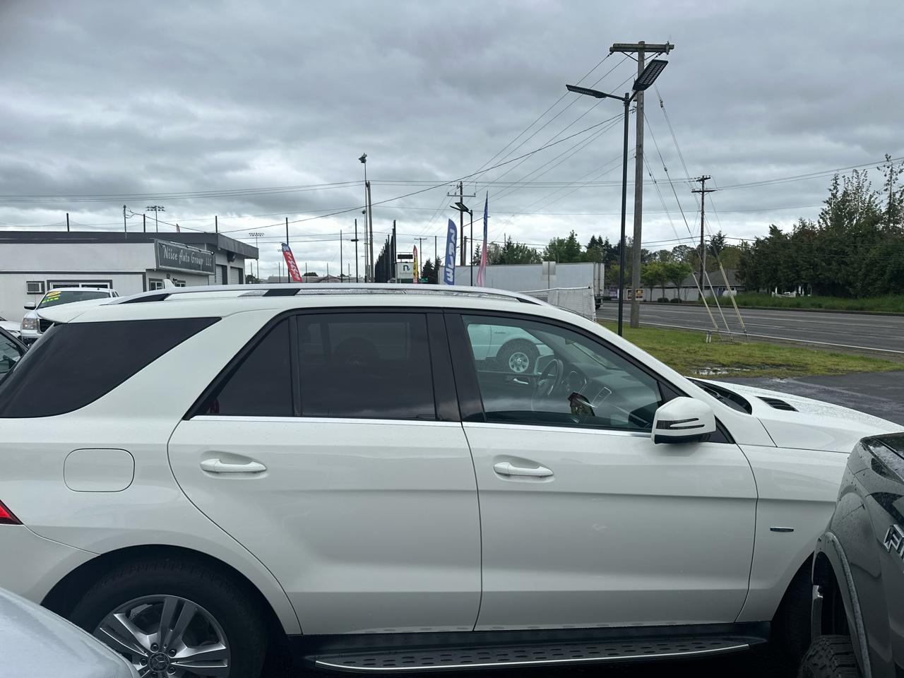 Mercedes-Benz M-Class ML350 4MATIC 2012