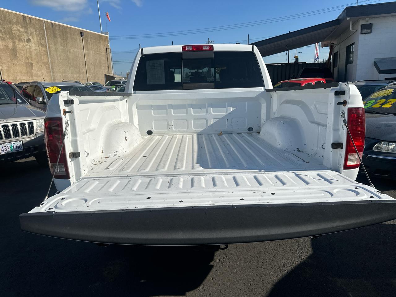 RAM 1500 ST Crew Cab 4WD 2011