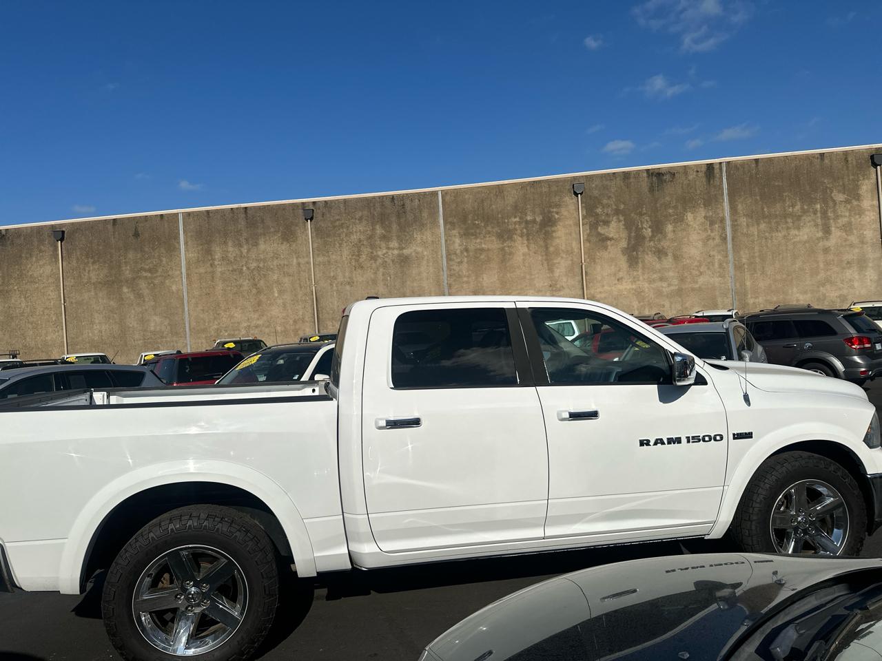 RAM 1500 ST Crew Cab 4WD 2011