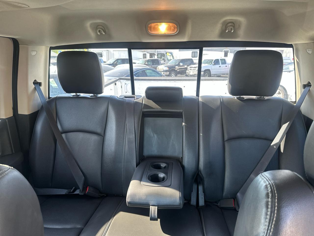 RAM 1500 ST Crew Cab 4WD 2011