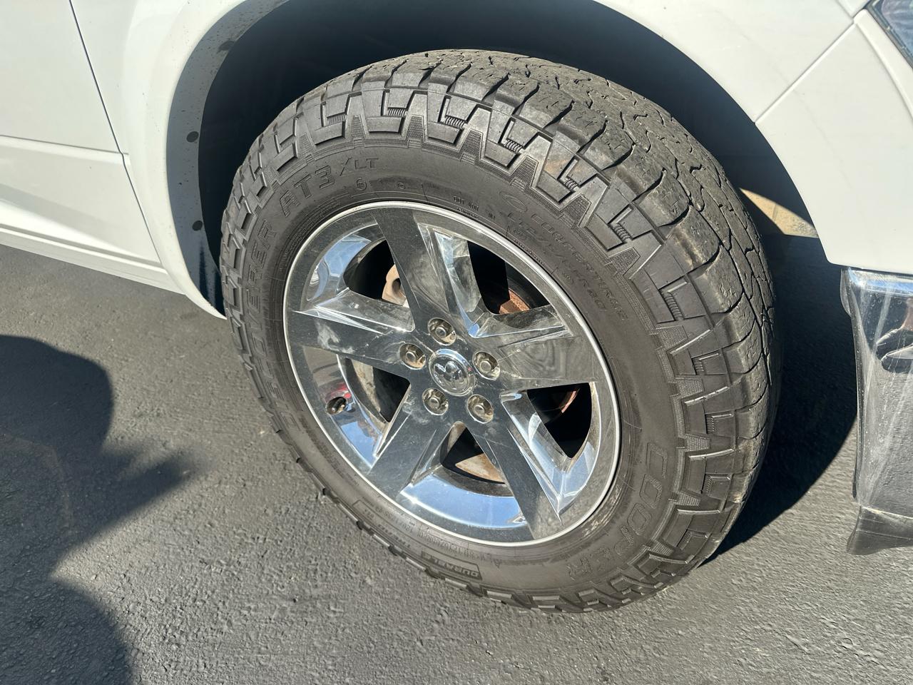 RAM 1500 ST Crew Cab 4WD 2011