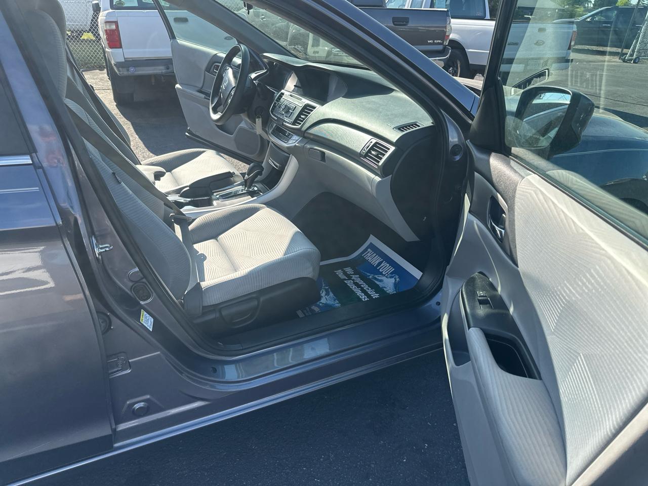 Honda Accord LX Sedan CVT 2015