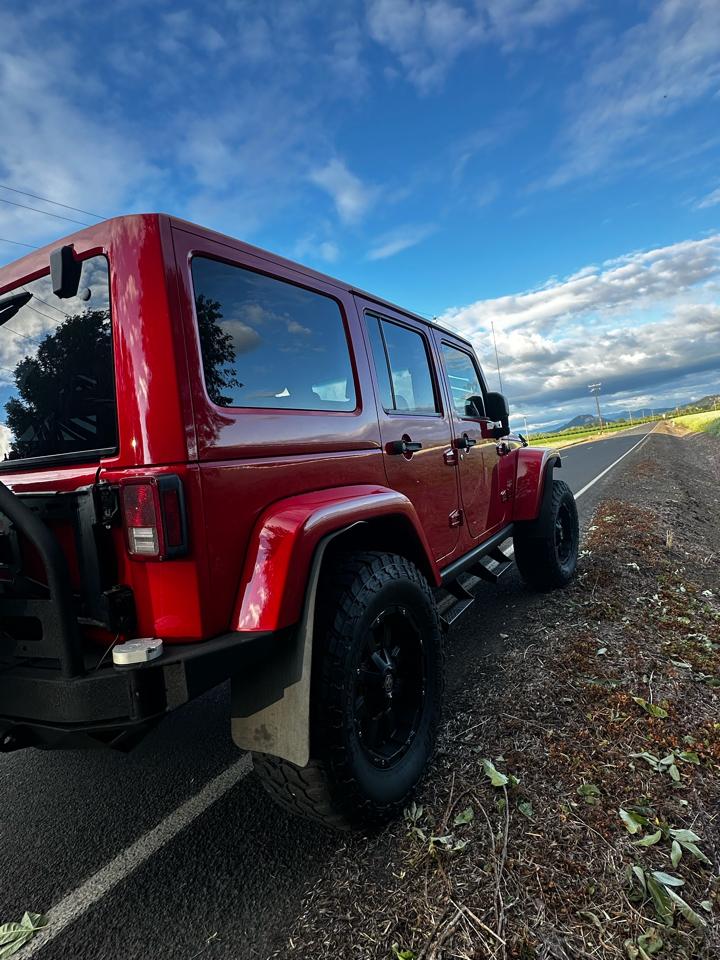 Jeep Wrangler Unlimited Sahara 4WD 2014