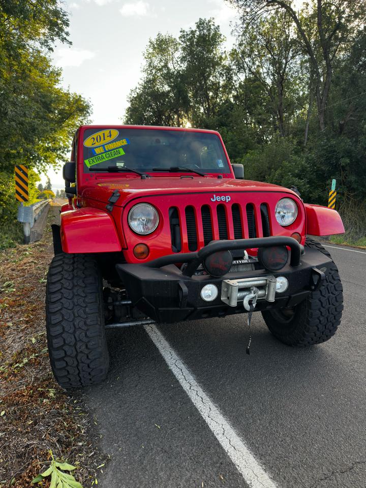 Jeep Wrangler Unlimited Sahara 4WD 2014