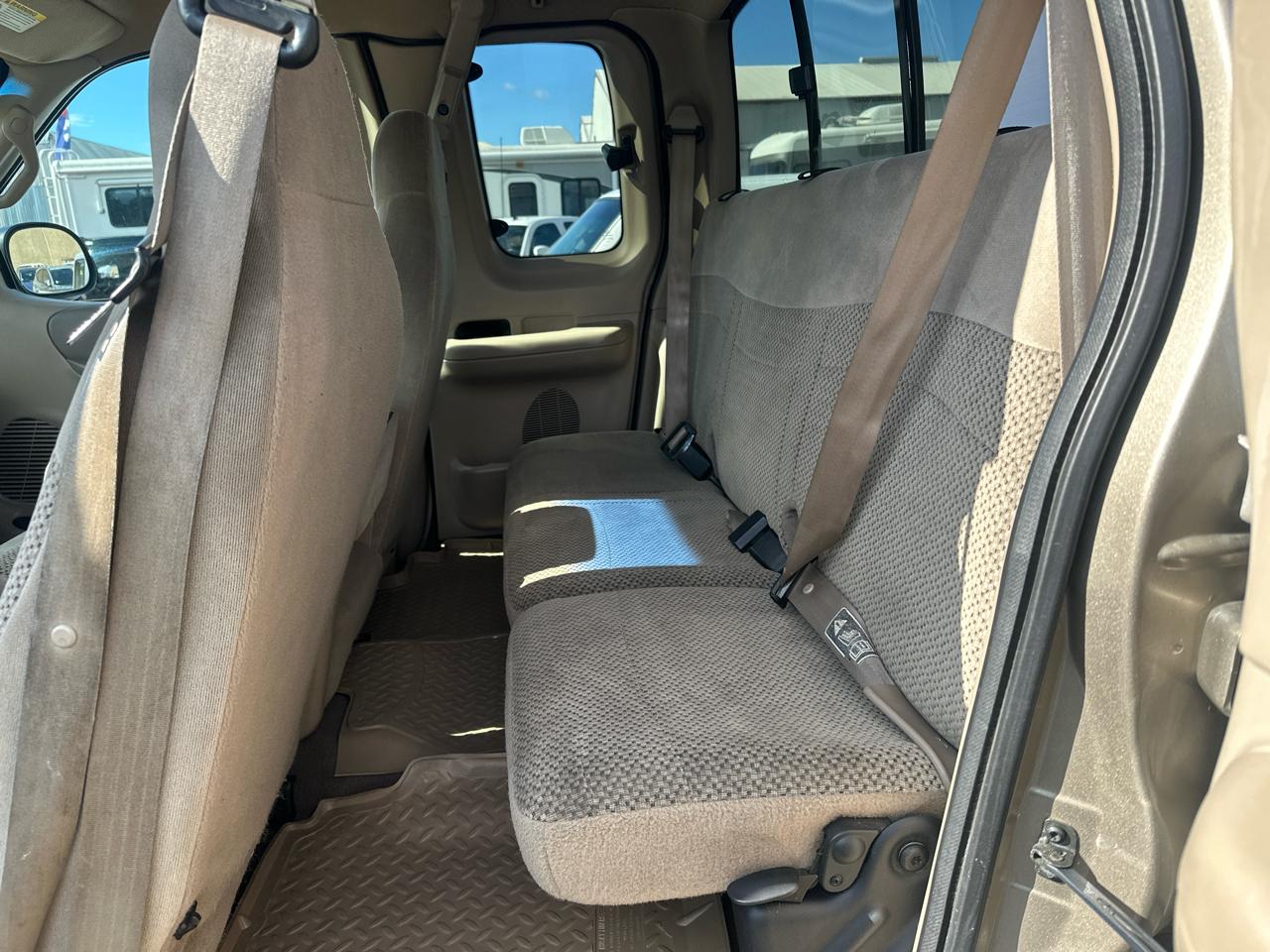 Ford F-150 XLT SuperCab Long Bed 4WD 2001