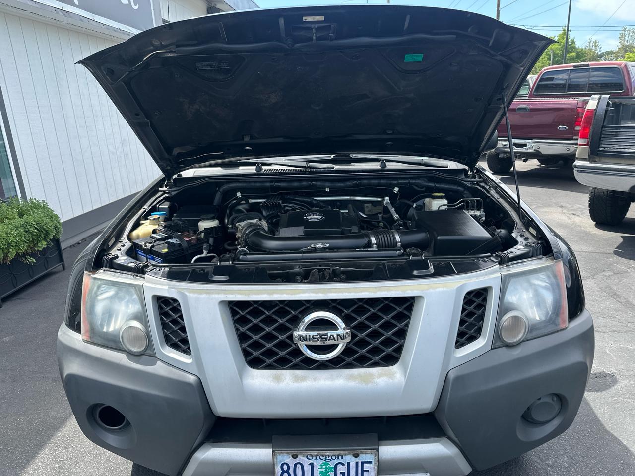 Nissan Xterra X 4WD 2012