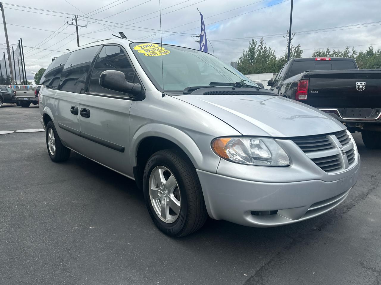 Dodge Grand Caravan SE 2006