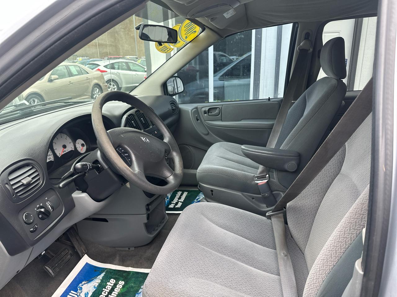 Dodge Grand Caravan SE 2006