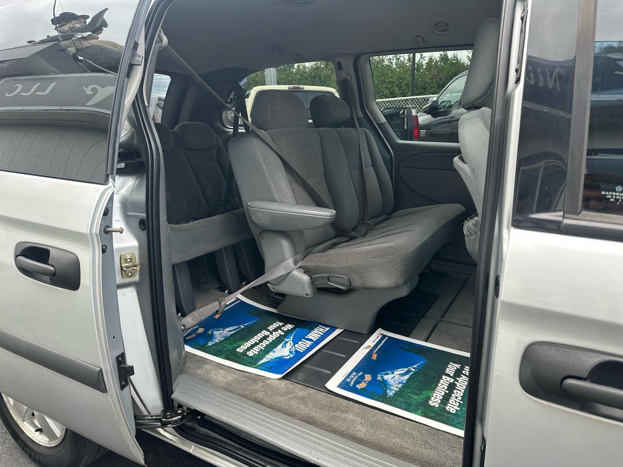 Dodge Grand Caravan SE 2006