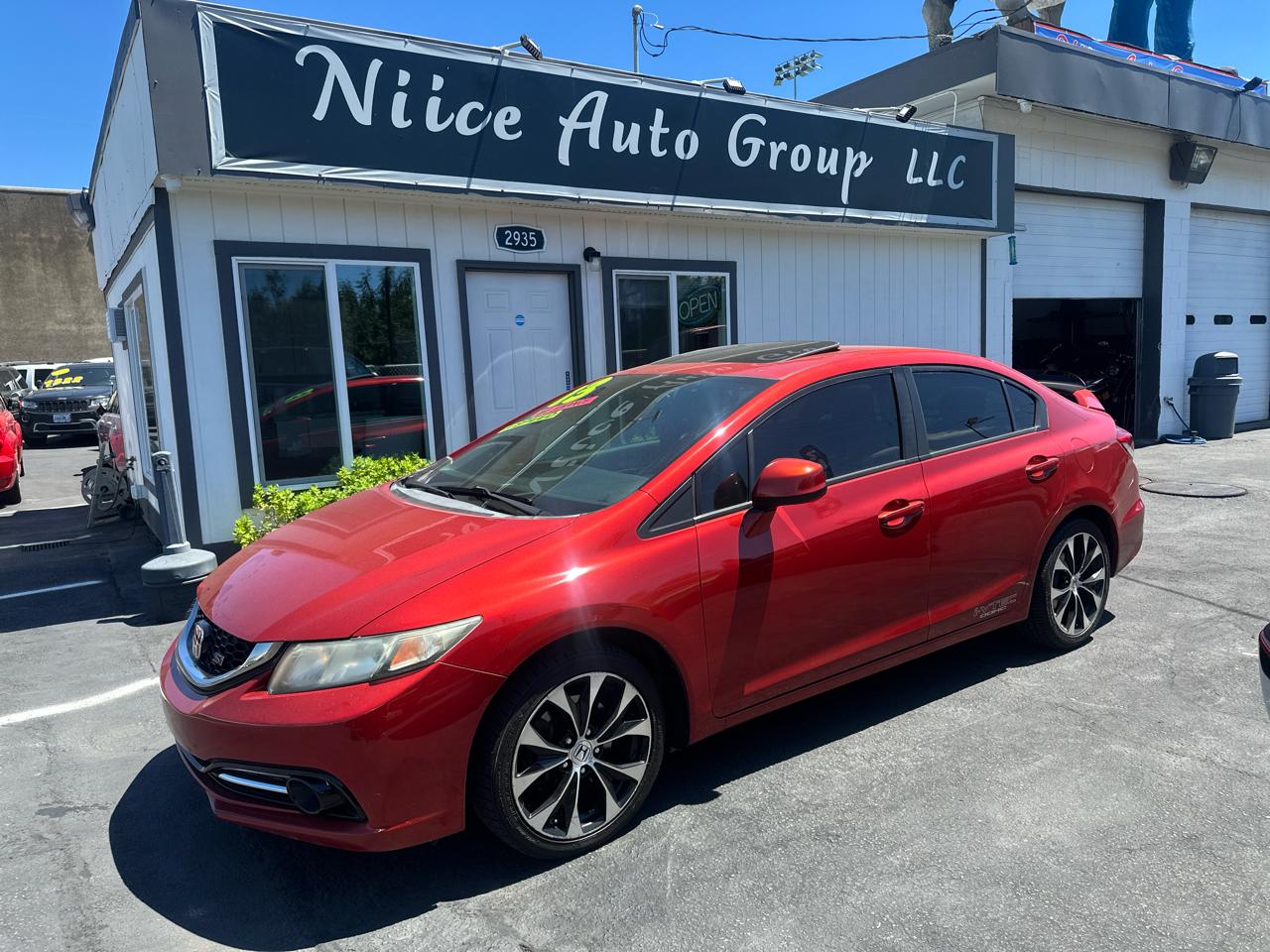 Honda Civic Si Sedan 6-Speed MT 2013