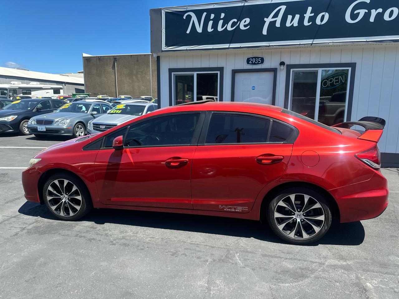 Honda Civic Si Sedan 6-Speed MT 2013