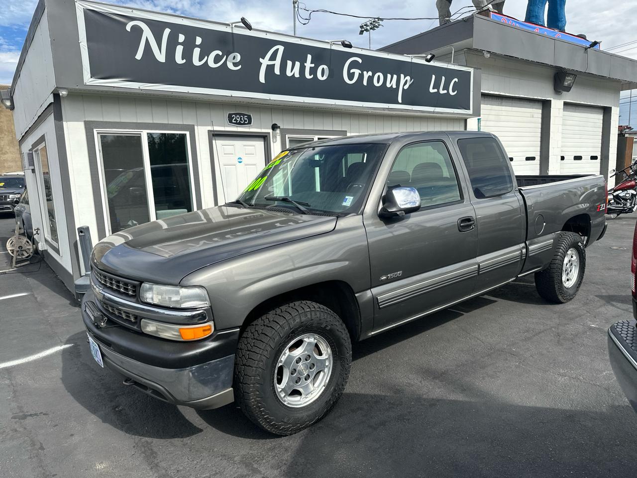 Chevrolet Silverado 1500 Ext. Cab Short Bed 4WD 2002