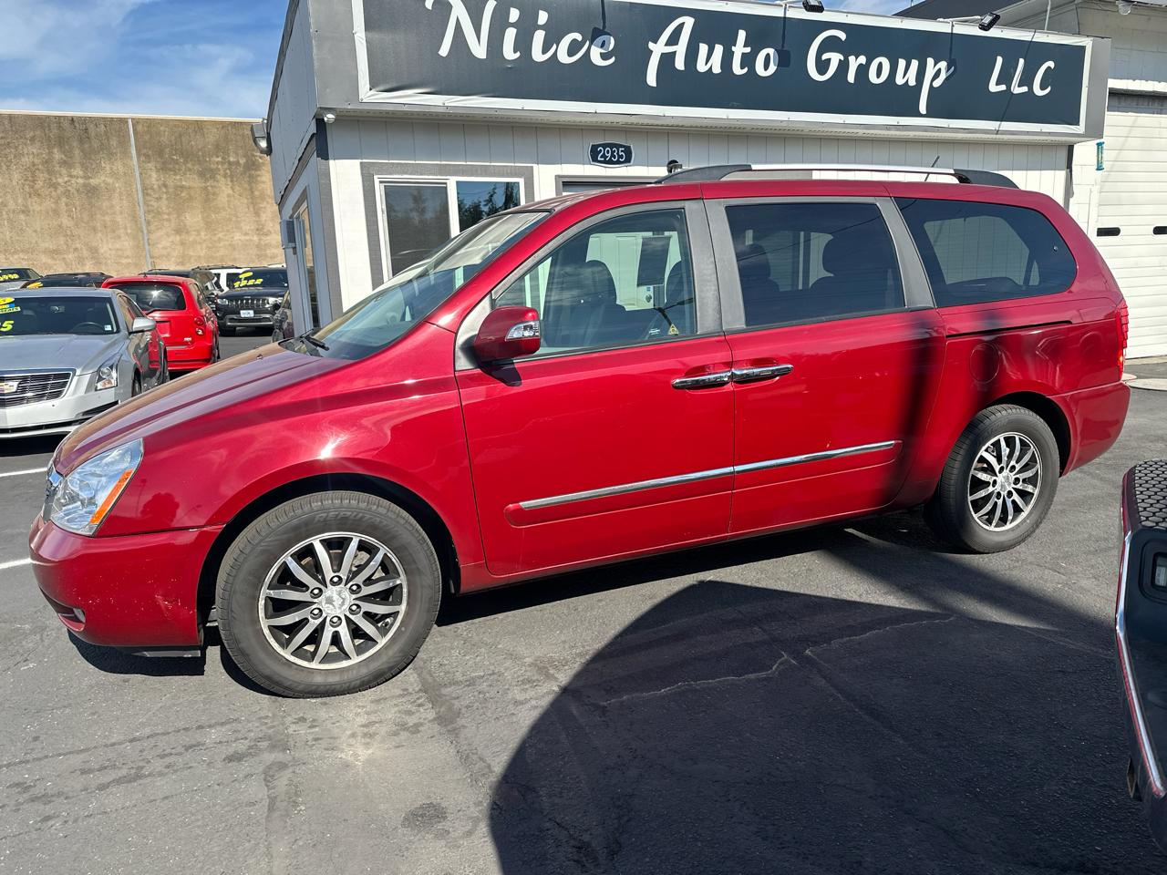 Kia Sedona EX LWB 2012