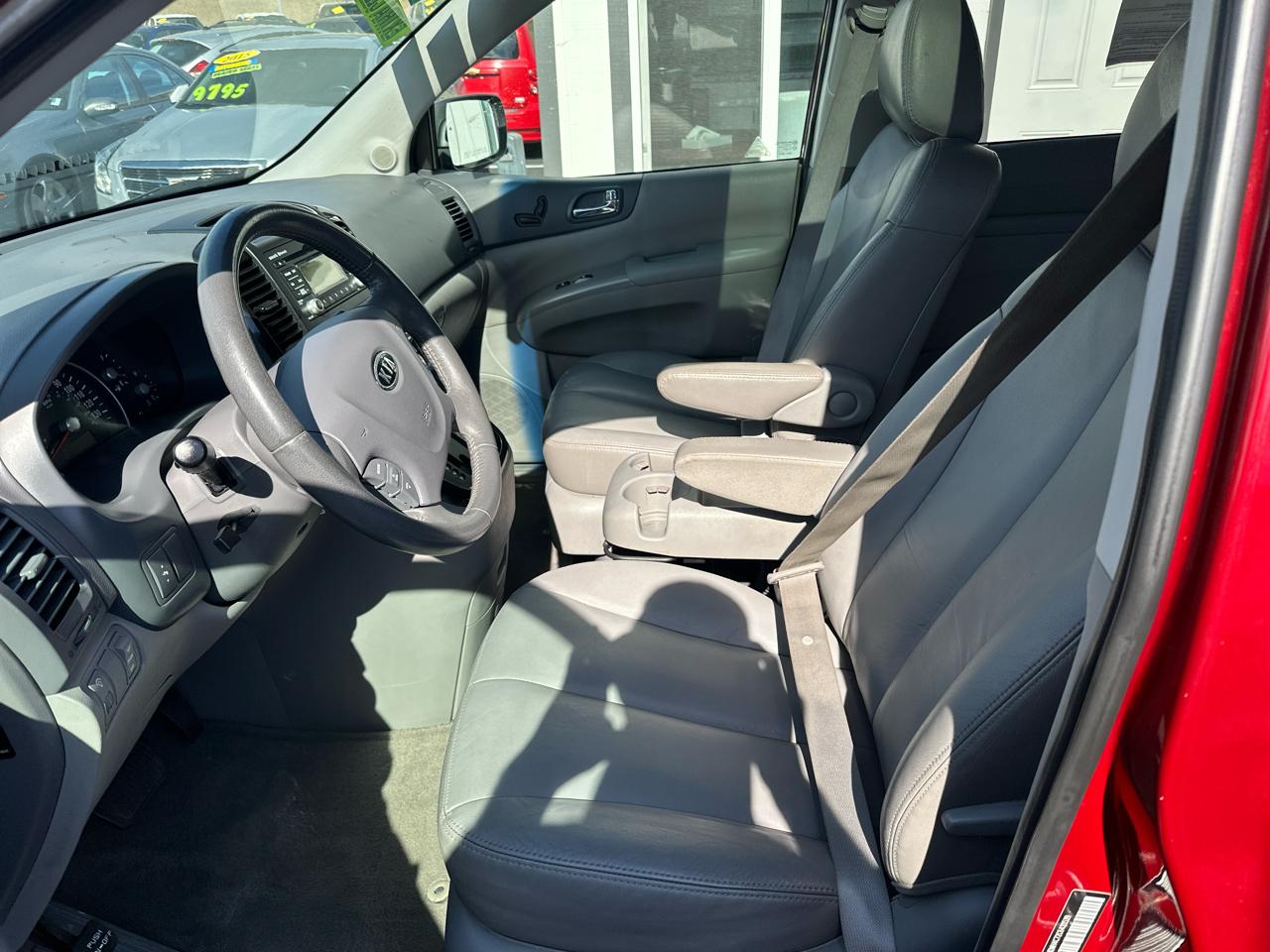 Kia Sedona EX LWB 2012