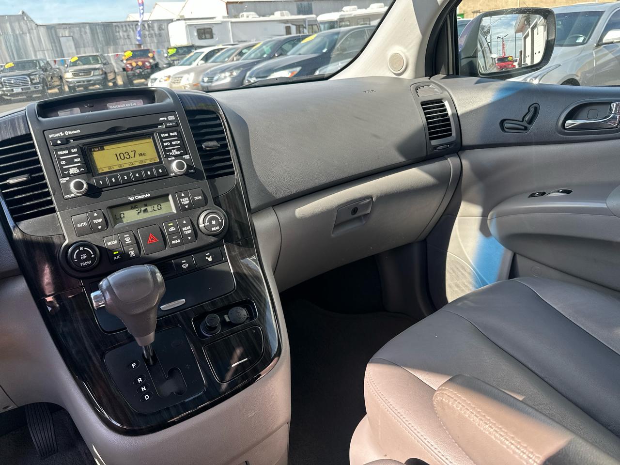 Kia Sedona EX LWB 2012