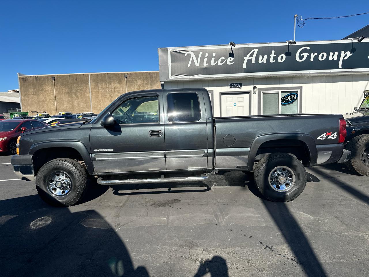 Chevrolet Silverado 2500HD Ext. Cab Short Bed 4WD 2003
