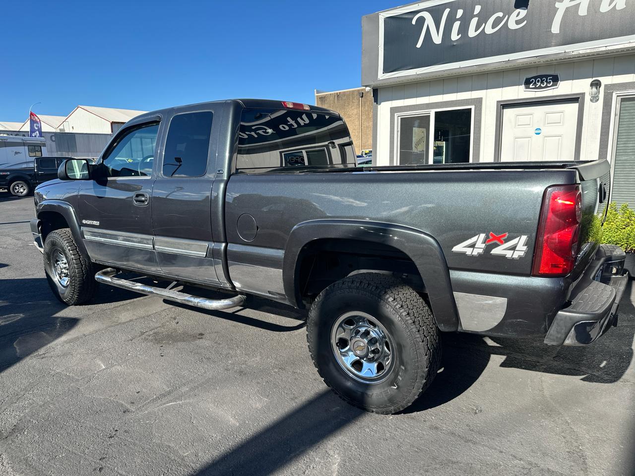 Chevrolet Silverado 2500HD Ext. Cab Short Bed 4WD 2003