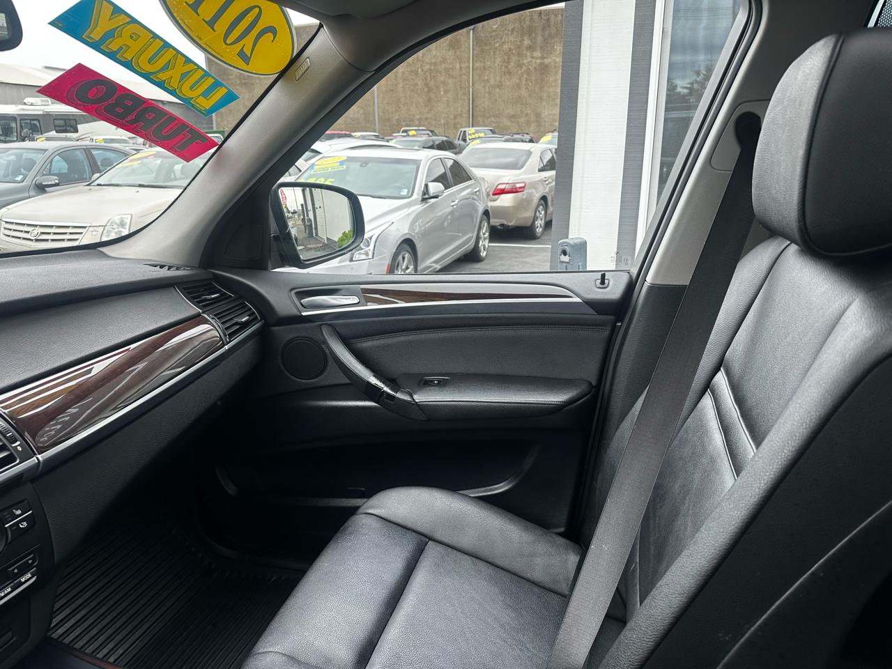 BMW X5 xDrive35i 2011
