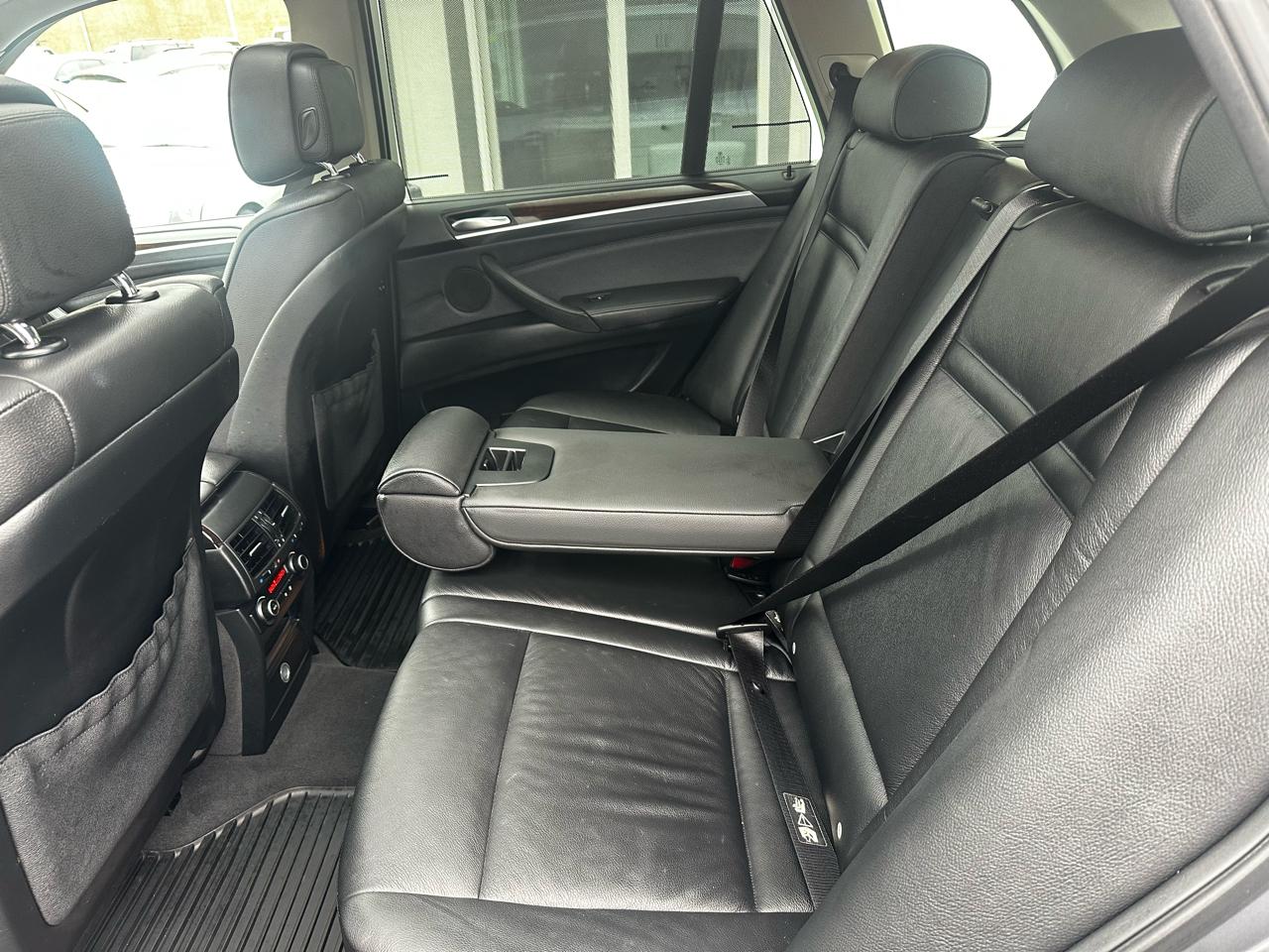 BMW X5 xDrive35i 2011