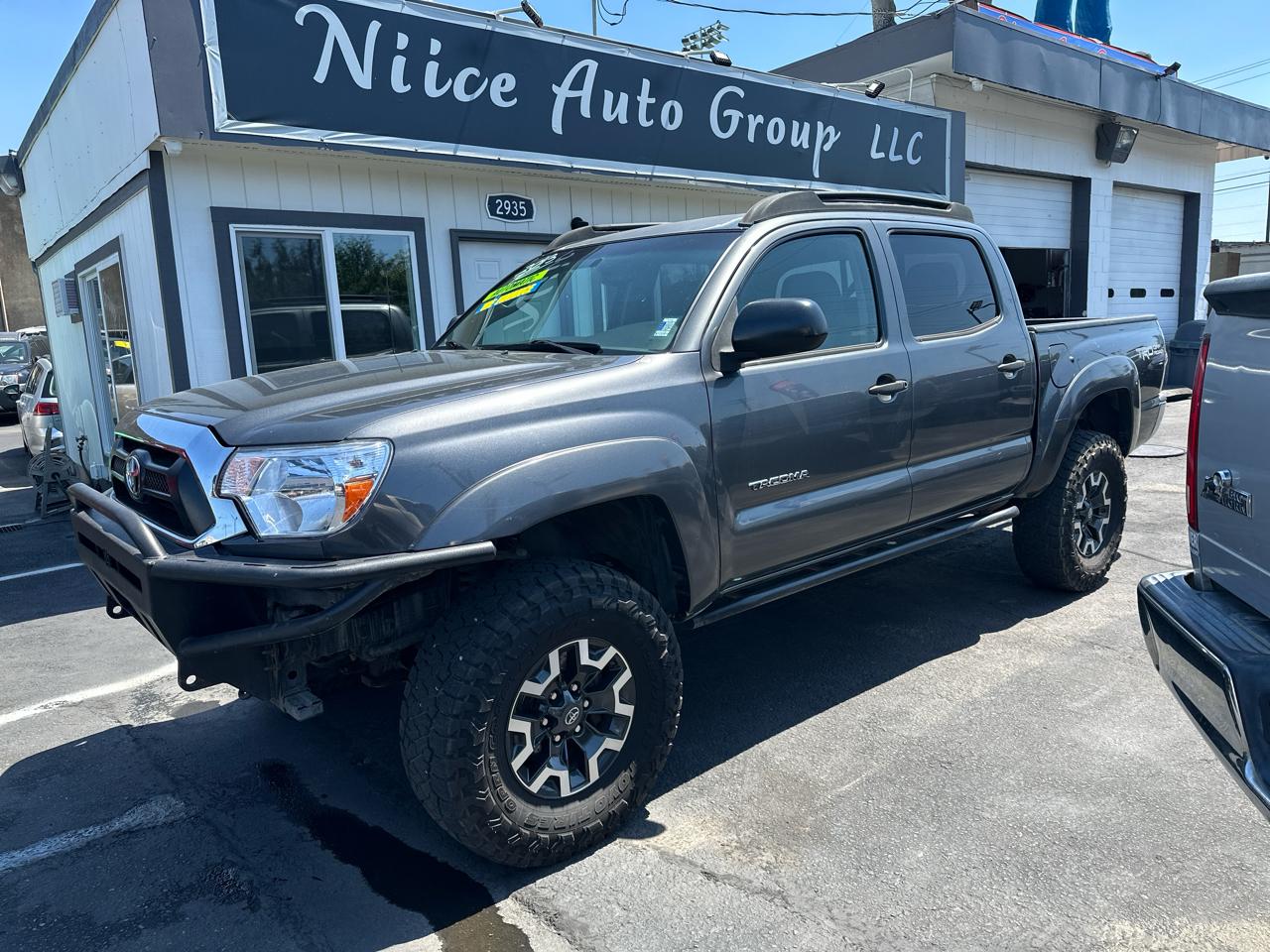 Toyota Tacoma Double Cab V6 4WD 2013