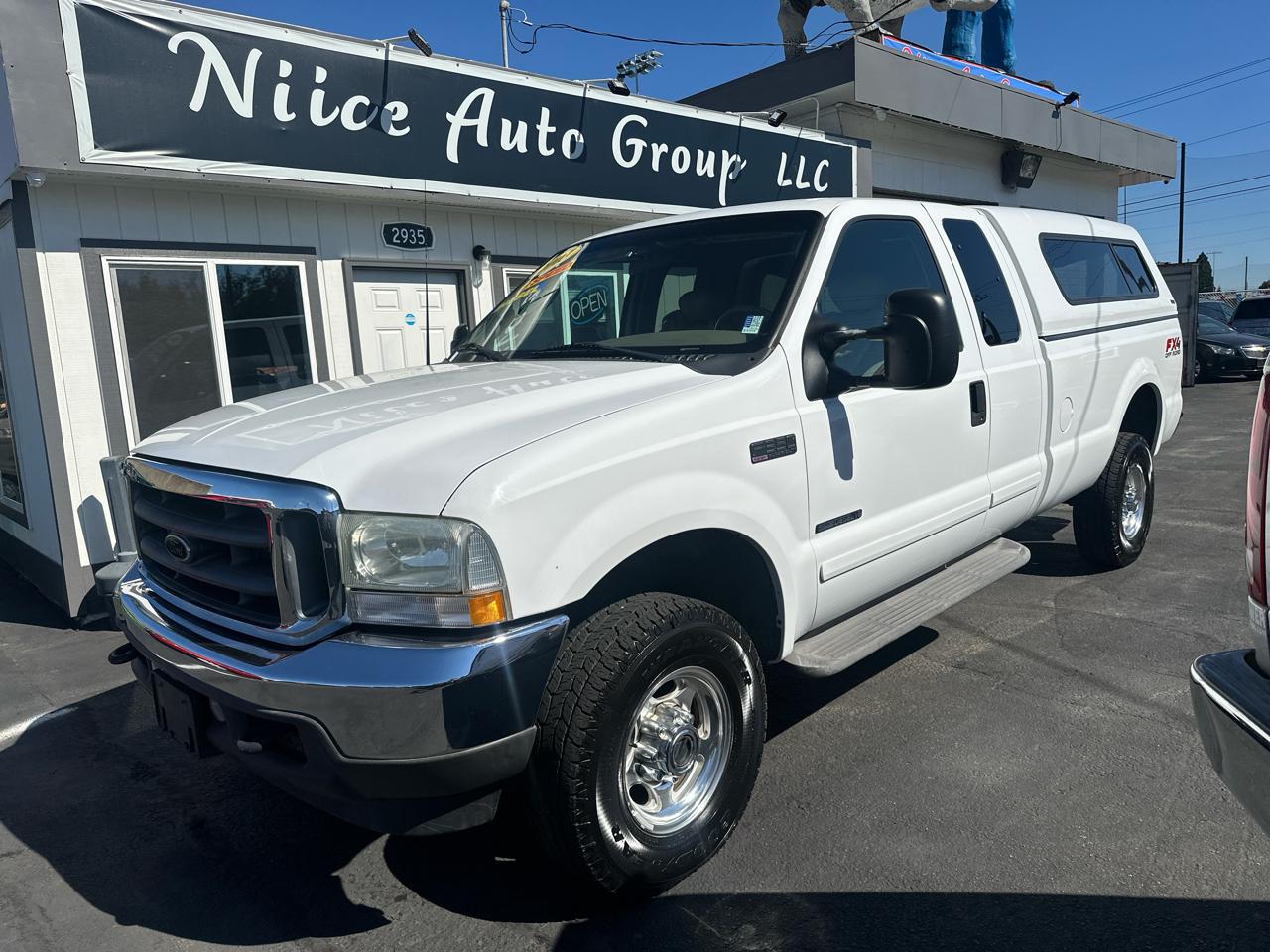 Ford F-350 SD Lariat SuperCab Long Bed 4WD 2003
