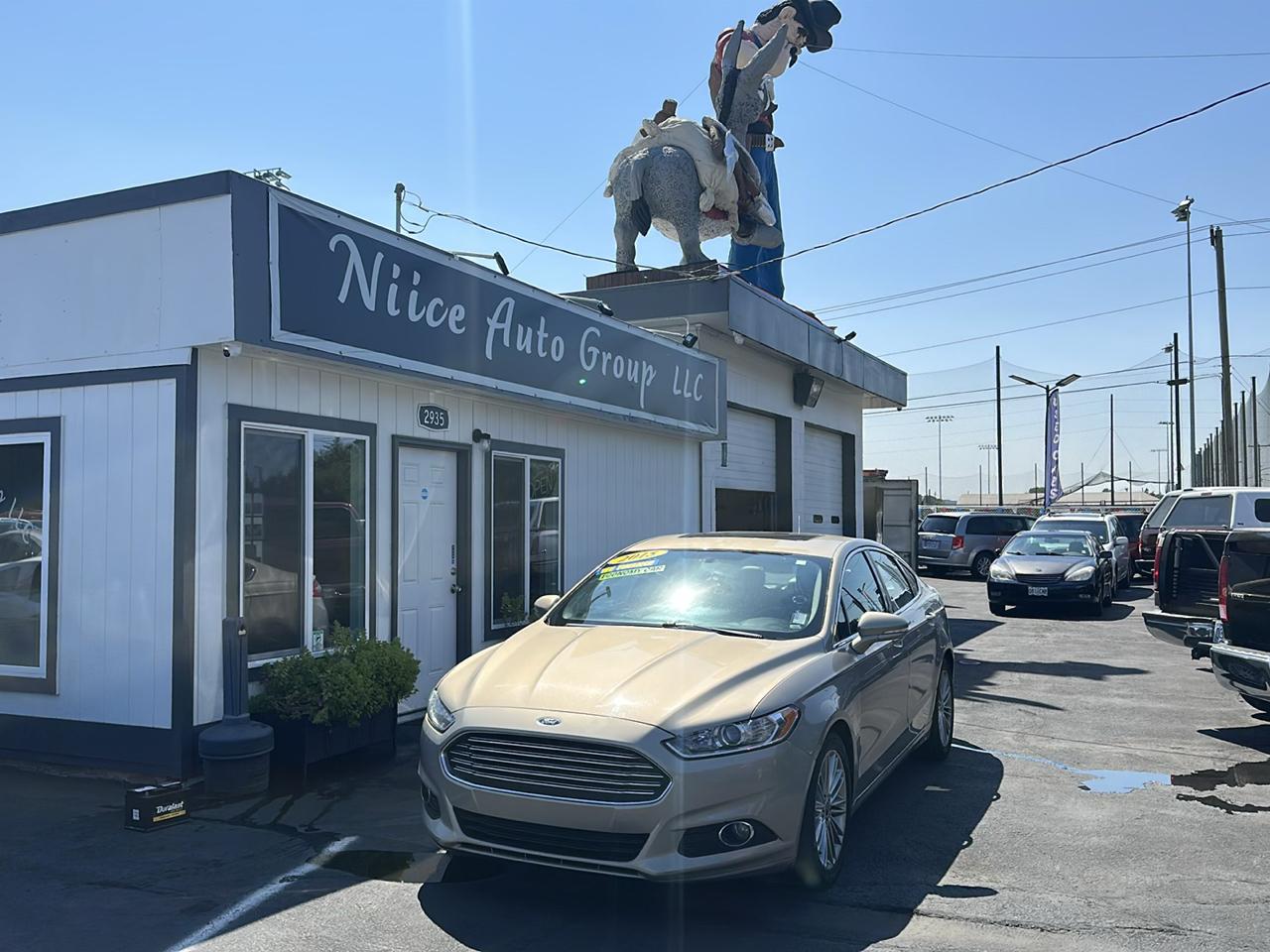 Ford Fusion SE 2015