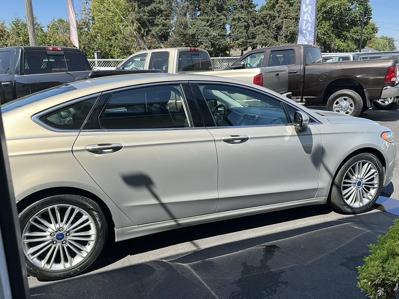 Ford Fusion SE 2015