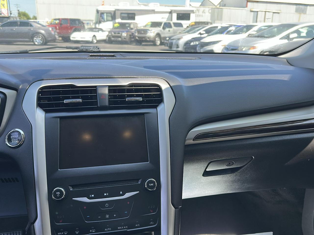 Ford Fusion SE 2015