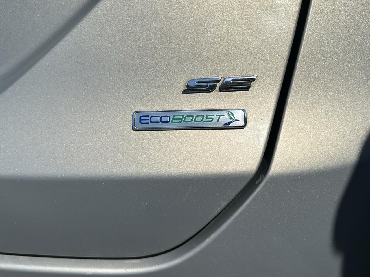 Ford Fusion SE 2015
