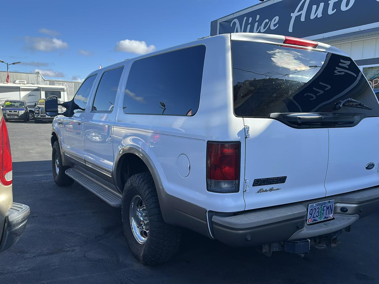 Ford Excursion Eddie Bauer 6.0L 4WD 2003